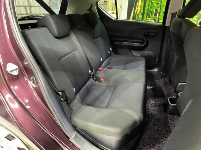 アクア Ｓ　純正ＳＤナビ　禁煙車　Ｂｌｕｅｔｏｏｔｈ　フルセグ　バックカメラ　スマートキー　ビルトインＥＴＣ　車線逸脱警報　オートライト　オートエアコン（8枚目）