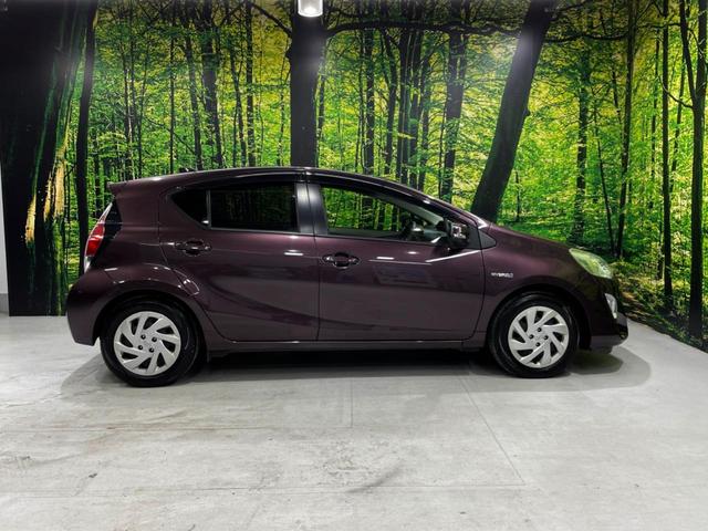 アクア Ｓ　純正ＳＤナビ　禁煙車　Ｂｌｕｅｔｏｏｔｈ　フルセグ　バックカメラ　スマートキー　ビルトインＥＴＣ　車線逸脱警報　オートライト　オートエアコン（14枚目）