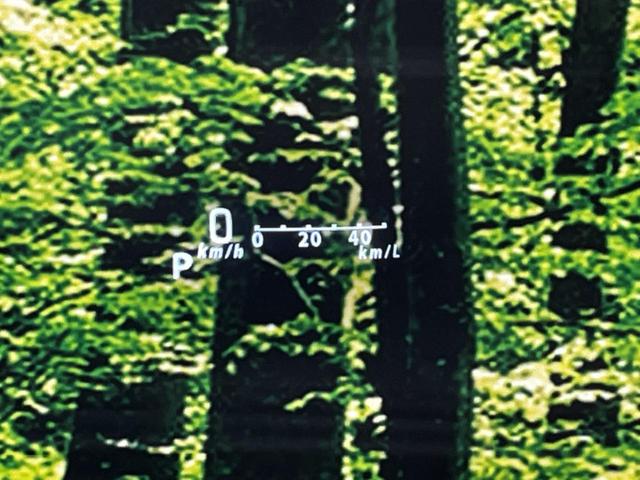 スペーシアカスタム ハイブリッドXSターボ 禁煙車 純正9インチナビ 全方位カメラ 両側電動スライドドア ヘッドアップディスプレイ Bluetooth シートヒーター クルーズコントロール コーナーセンサー ETC セーフティサポート(7枚目)