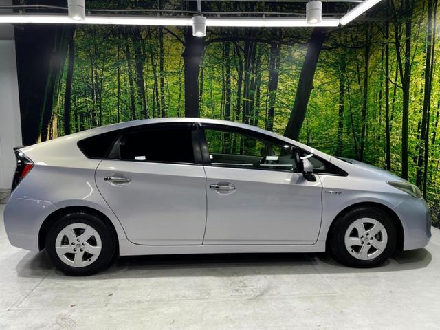 プリウス S 純正SDナビ Bluetooth バックカメラ フルセグ HIDヘッド ETC プッシュスタート ドラレコ シートカバー全席(17枚目)