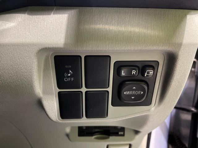 プリウス S 純正SDナビ Bluetooth バックカメラ フルセグ HIDヘッド ETC プッシュスタート ドラレコ シートカバー全席(29枚目)