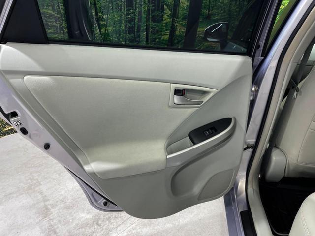 プリウス S 純正SDナビ Bluetooth バックカメラ フルセグ HIDヘッド ETC プッシュスタート ドラレコ シートカバー全席(51枚目)