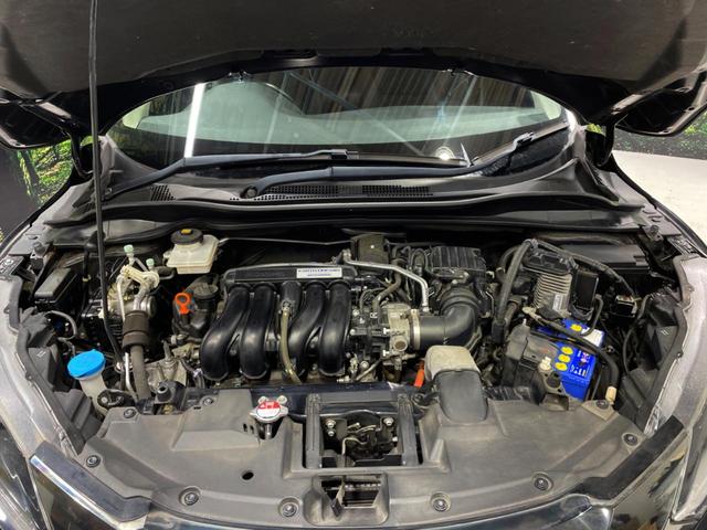 ヴェゼル ハイブリッドＸ・ホンダセンシング　純正ＳＤナビ　レーダークルーズコントロール　禁煙　Ｂｌｕｅｔｏｏｔｈ　バックカメラ　衝突軽減システム　ＥＴＣ　ＬＥＤヘッド　純正１６アルミ　プッシュスタート（17枚目）