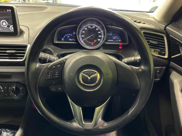 アクセラスポーツ １５Ｃ　マツダコネクト　禁煙車　スマートキー　ＥＴＣ　Ｂｌｕｅｔｏｏｔｈ　ＣＤ　ＤＶＤ再生　フルセグ（19枚目）