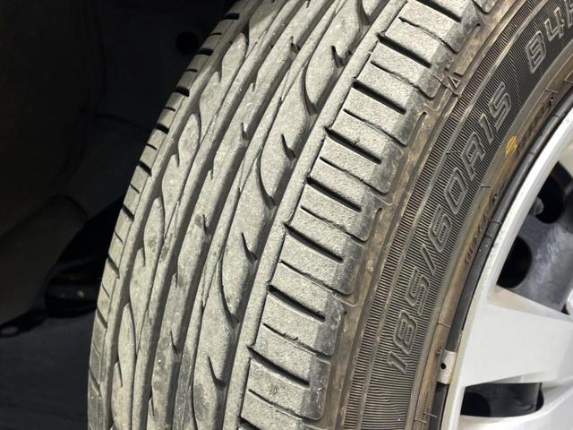 フィット ｅ：ＨＥＶホーム　純正９インチナビ　バックカメラ　ホンダセンシング　レーダークルーズ　禁煙車　ハーフレザーシート　ドラレコ　コーナーセンサー　スマートキー　ＬＥＤヘッド　ＥＴＣ（54枚目）