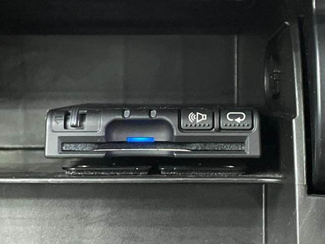 ミラココア ココアプラスＸ　ツートンカラー　ルーフレール　禁煙車　Ｋｅｎｗｏｏｄナビ　スマートキー　ＬＥＤヘッド　ＥＴＣ　オートエアコン　Ｂｌｕｅｔｏｏｔｈ　ＣＤ　ＤＶＤ再生　フルセグ　ＬＥＤフォグ（6枚目）