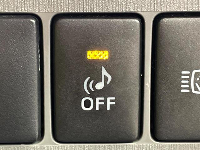 プリウスアルファ Ｓツーリングセレクション　禁煙車　純正ナビ　Ｂｌｕｅｔｏｏｔｈ　ＬＥＤヘッド　バックカメラ　ＬＥＤヘッド　純正１７インチＡＷ　フルセグ　ＬＥＤ（39枚目）