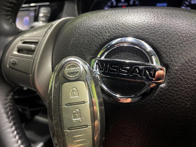 エクストレイル ２０Ｘ　エマージェンシーブレーキパッケージ　４ＷＤ　純正８インチナビ　Ｂｌｕｅｔｏｏｔｈ　シートヒーター　禁煙車　防水シート　衝突軽減システム　純正１７インチアルミ　ＥＴＣ　ＬＥＤヘッドライト（7枚目）