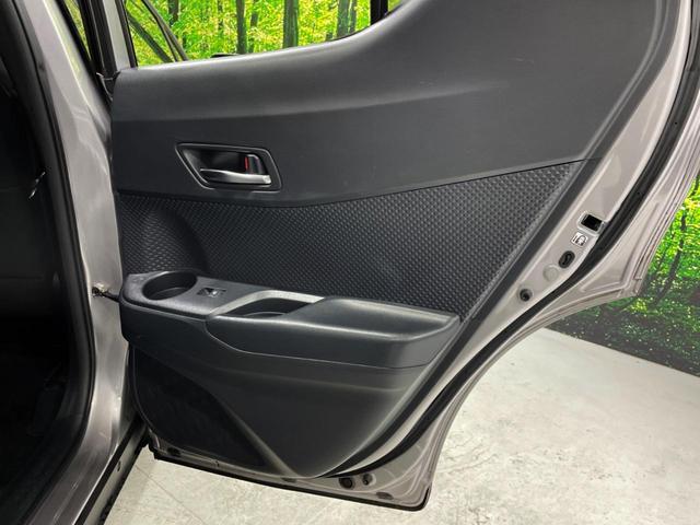 Ｃ－ＨＲ Ｇ　モード　ネロ　純正９インチナビ　ＢＳＭ　バックカメラ　トヨタセーフティセンス　レーダークルーズ　禁煙車　ハーフレザーシート　コーナーセンサー　スマートキー　ＬＥＤヘッド　ＥＴＣ　純正１８インチアルミ（28枚目）