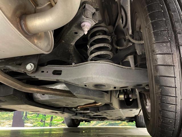 Ｃ－ＨＲ Ｇ　モード　ネロ　純正９インチナビ　ＢＳＭ　バックカメラ　トヨタセーフティセンス　レーダークルーズ　禁煙車　ハーフレザーシート　コーナーセンサー　スマートキー　ＬＥＤヘッド　ＥＴＣ　純正１８インチアルミ（53枚目）