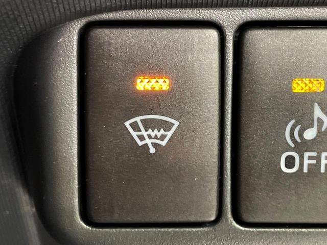 アクア Ｓ　寒冷地仕様　Ｋｅｎｗｏｏｄナビ　バックカメラ　禁煙車　ＥＴＣ　スマートキー　Ｂｌｕｅｔｏｏｔｈ　ＤＶＤ再生　フルセグ　オートエアコン（7枚目）