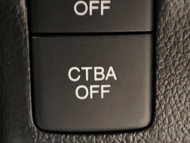 Ｎ－ＢＯＸカスタム Ｇ　ＳＳパッケージ　両側電動ドア　２トーンルーフ　禁煙車　衝突軽減システム　純正ナビ　ドラレコ　ＥＴＣ　スマートキー　ＨＩＤヘッド　純正１４インチアルミ　Ｂｌｕｅｔｏｏｔｈ　バックカメラ（4枚目）