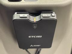 【ＥＴＣ】高速道路の料金所をストレスなく通過！話題のスポットやサービスエリアに多い「スマートIntercooler」利用時は必須のアイテムです。当店でセットアップを実施、ご納車当日からすぐにご利用いただけます！ 7