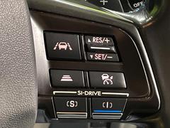 ������®�ɽ���ǽ�ե��롼������ȥ�����۹�®ƻϩ�Ǥ�Ĺ��Υ���Ԥ��ڤˡ�����ư��®�٤��ݤĥ��롼������ȥ����뤬�����ͷڸ������ƥ��Ϣ�Ȥ��������μ�ξ���Τ��Ƽִ֤��ݤĤ褦��®��Ĵ�ᤷ�Ƥ���ޤ����� 5