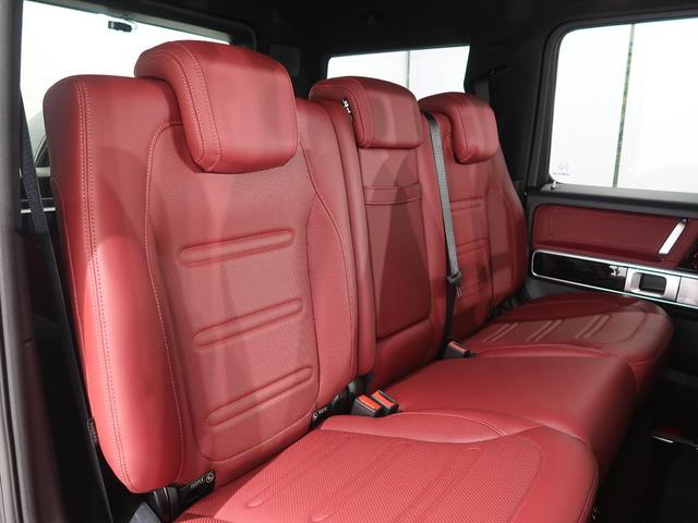 Ｇクラス Ｇ４００ｄ　Ｇ　ｍａｎｕｆａｋｕｔｕｒプログラム　アダプティブダンピング　ベンガルレッドナッパレザーシート　シートベンチレーション＆リラクゼーション機能　ボディ同色スペアタイヤリング　ＡＭＧライン　ラグＰＫＧ（18枚目）