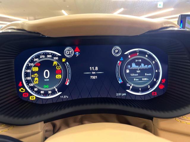 ＤＢＸ ７０７　４ＷＤ　サテンプラズマブルー　２１ＩＮサテンブラックＡＷ　スポーツシート＋　インスパイアスポーツデュオトーンインテリア　ベンチレーション　グロスブラック上下ＰＫＧ　カーボンインテリアトリム　スポーツステア（40枚目）