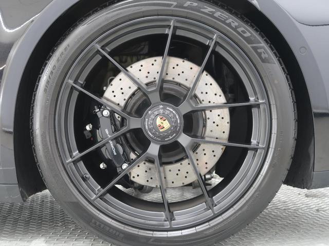 911 911カレラGTS 992.2 後期 保証継承2028.5 1オーナー ジェットブラックメタリック ブラックキャリパー スポクロ スポエグ アダプティブクルーズコントロール アクティブパーキングサポート レーンキープAS(55枚目)