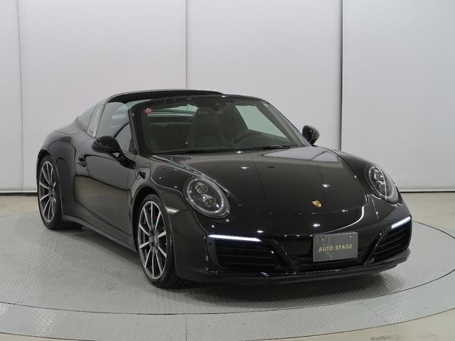 911 911タルガ4S レザーインテリアPKG(ブラック) PDLS+(ティンテッドLEDヘッド) BOSE スポクロ スポエグ 20INカレラクラシックホイール レザーヘッドライナー スポーツデザインエクステリアミラー(9枚目)