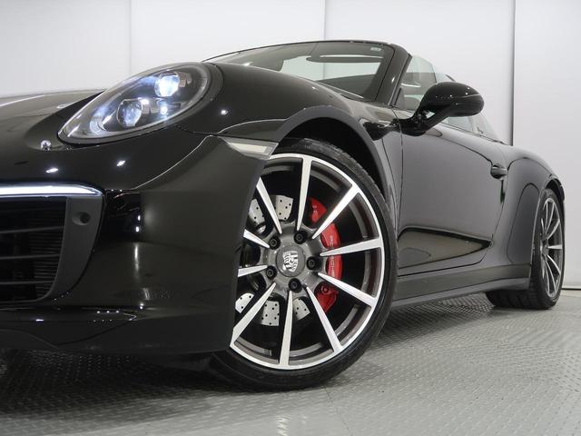 911 911タルガ4S レザーインテリアPKG(ブラック) PDLS+(ティンテッドLEDヘッド) BOSE スポクロ スポエグ 20INカレラクラシックホイール レザーヘッドライナー スポーツデザインエクステリアミラー(22枚目)