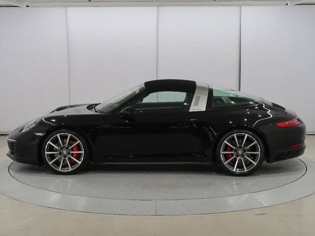 911 911タルガ4S レザーインテリアPKG(ブラック) PDLS+(ティンテッドLEDヘッド) BOSE スポクロ スポエグ 20INカレラクラシックホイール レザーヘッドライナー スポーツデザインエクステリアミラー(61枚目)