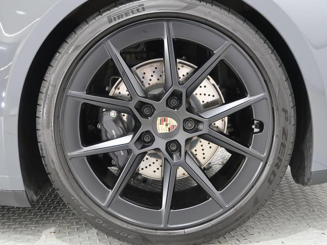 ９１１ ９１１カレラＴ　保証継承Ｒ１０．７月　スレートグレーネオ　メモリー付き１８ｗａｙアダプティブスポーツシート＋　ＢＯＳＥ　シートベンチレーション　レザーインテリア（ブラック）　カラークレストキャップ　スポクロ（57枚目）