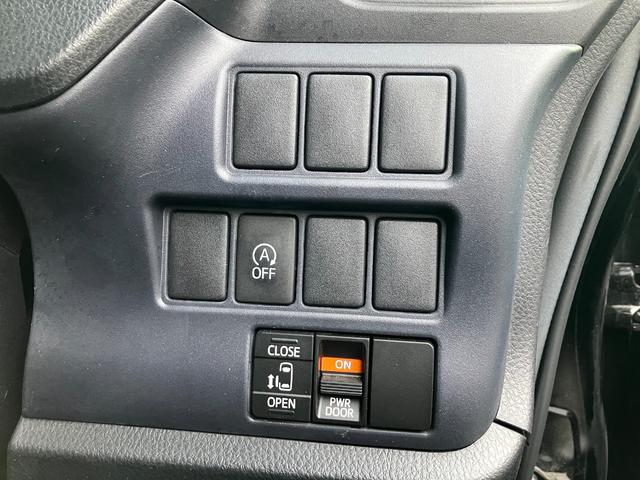 ノア Ｘ　Ｂｌｕｅｔｏｏｔｈ音楽　禁煙　バックモニタ－　ＤＶＤ再生可　リモコンキー　ＡＵＴＯライト　ＬＥＤヘッドライト　フルフラット　ナビＴＶ　パワーウィンドウ　３列シート　ウォークスルー　ＥＴＣ　アイストップ（9枚目）