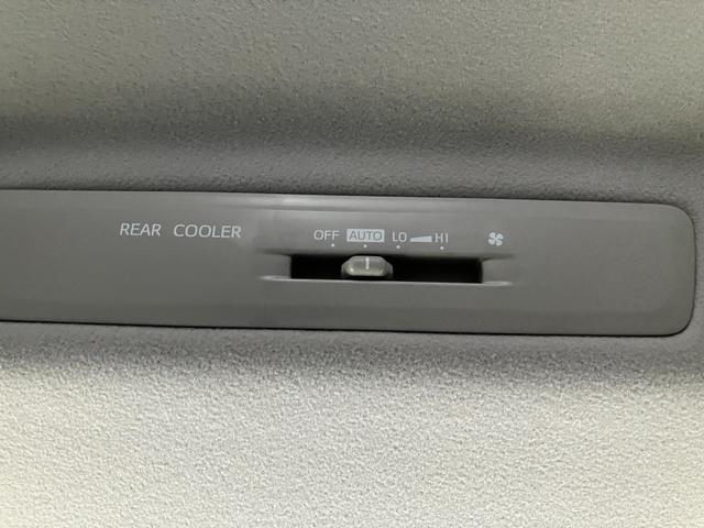 ノア Ｘ　Ｂｌｕｅｔｏｏｔｈ音楽　禁煙　バックモニタ－　ＤＶＤ再生可　リモコンキー　ＡＵＴＯライト　ＬＥＤヘッドライト　フルフラット　ナビＴＶ　パワーウィンドウ　３列シート　ウォークスルー　ＥＴＣ　アイストップ（30枚目）