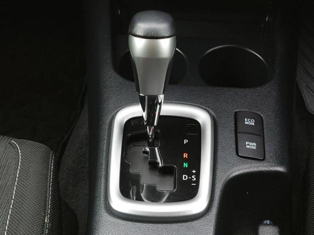 ハイラックス ４ＷＤ　Ｚ　新品タイヤ／保証書／社外　１１インチ　ＳＤナビ／衝突安全装置／車線逸脱防止支援システム／ヘッドランプ　ＬＥＤ／Ｂｌｕｅｔｏｏｔｈ接続／ＥＴＣ／ＥＢＤ付ＡＢＳ／横滑り防止装置／アイドリングストップ（18枚目）