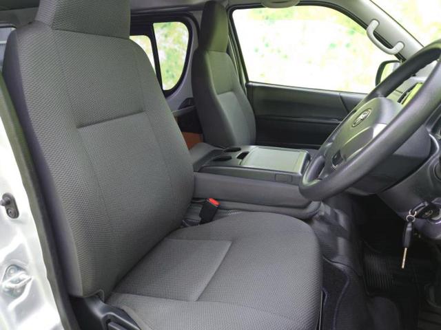 ハイエースバン ４ＷＤロングＤＸ　ＧＬパッケージ　保証書／社外　ＳＤナビ／衝突安全装置／車線逸脱防止支援システム／ＥＴＣ／ＥＢＤ付ＡＢＳ／横滑り防止装置／フルセグＴＶ／エアバッグ　運転席／ＭＴモード付き／パワーウインドウ／キーレスエントリー　４ＷＤ（4枚目）