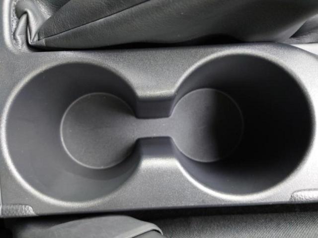 ヤリス ４ＷＤ　Ｘ　新品タイヤ／保証書／社外　ナビ／トヨタセーフティセンス／車線逸脱防止支援システム／ＥＴＣ／ＥＢＤ付ＡＢＳ／横滑り防止装置／クルーズコントロール／バックモニター／エアバッグ　運転席／エアバッグ　助手席（37枚目）