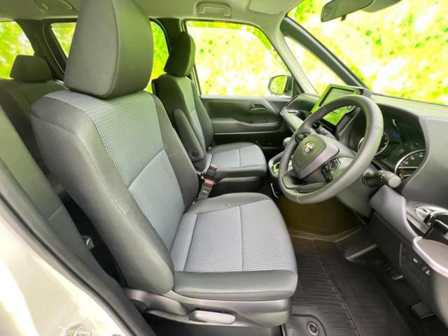 ノア ４ＷＤ　Ｘ　保証書／トヨタセーフティセンス／車線逸脱防止支援システム／ヘッドランプ　ＬＥＤ／ＥＢＤ付ＡＢＳ／横滑り防止装置／エアバッグ　運転席／エアバッグ　助手席／エアバッグ　サイド／ＭＴモード付き　ワンオーナー（4枚目）
