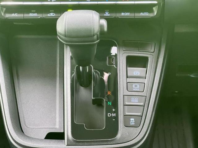 ノア ４ＷＤ　Ｘ　保証書／トヨタセーフティセンス／車線逸脱防止支援システム／ヘッドランプ　ＬＥＤ／ＥＢＤ付ＡＢＳ／横滑り防止装置／エアバッグ　運転席／エアバッグ　助手席／エアバッグ　サイド／ＭＴモード付き　ワンオーナー（13枚目）