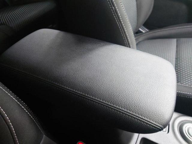 アウトランダー ４ＷＤ２４Ｇセーフティパッケージ　新品タイヤ／保証書／社外　ＳＤナビ／衝突安全装置／車線逸脱防止支援システム／ヘッドランプ　ＬＥＤ／Ｂｌｕｅｔｏｏｔｈ接続／ＥＴＣ／ＥＢＤ付ＡＢＳ／横滑り防止装置／アイドリングストップ　バックカメラ（34枚目）