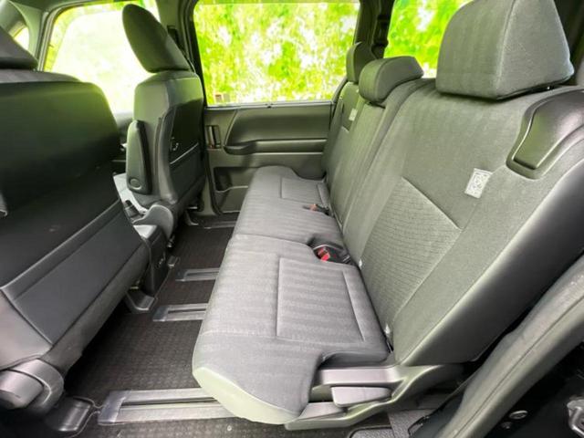 ヴォクシー ４ＷＤ　Ｓ－Ｇ　新品タイヤ／保証書／ディスプレイオーディオ＋ナビ／フリップダウンモニター／衝突安全装置／両側電動スライドドア／シートヒーター　前席／車線逸脱防止支援システム／ヘッドランプ　ＬＥＤ　衝突被害軽減システム（8枚目）