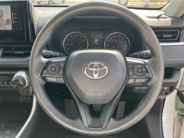 ＲＡＶ４ ４ＷＤ　Ｘ　保証書／社外　ＳＤナビ／衝突安全装置／車線逸脱防止支援システム／ヘッドランプ　ＬＥＤ／Ｂｌｕｅｔｏｏｔｈ接続／ＥＴＣ／ＥＢＤ付ＡＢＳ／横滑り防止装置／バックモニター／フルセグＴＶ／ＤＶＤ　バックカメラ（9枚目）