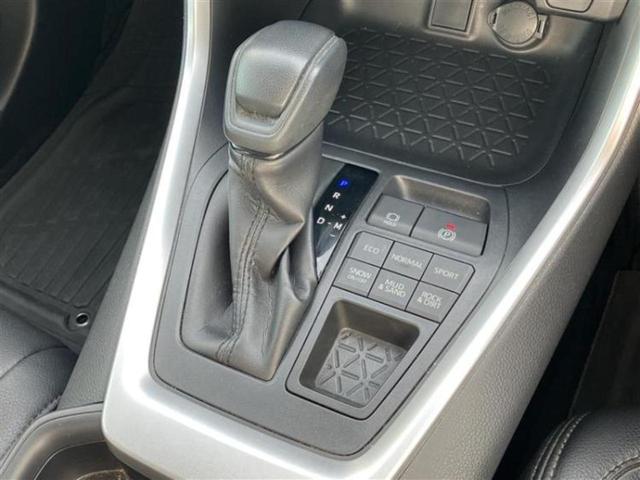 ＲＡＶ４ ４ＷＤ　Ｘ　保証書／社外　ＳＤナビ／衝突安全装置／車線逸脱防止支援システム／ヘッドランプ　ＬＥＤ／Ｂｌｕｅｔｏｏｔｈ接続／ＥＴＣ／ＥＢＤ付ＡＢＳ／横滑り防止装置／バックモニター／フルセグＴＶ／ＤＶＤ　バックカメラ（17枚目）