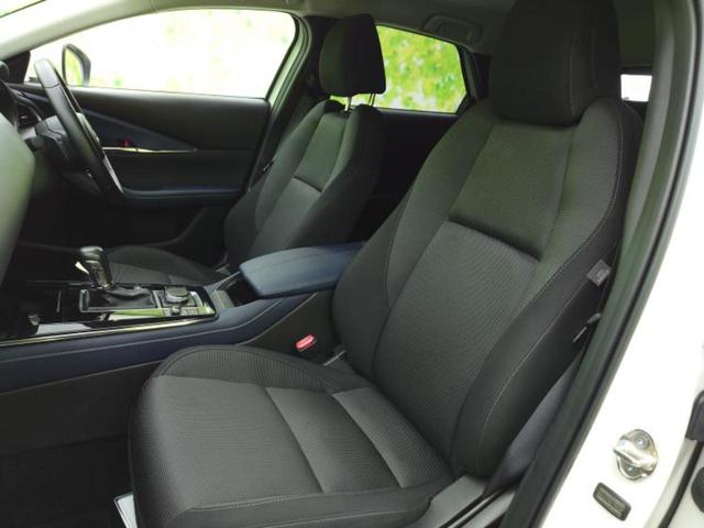 ＣＸ－３０ ４ＷＤ２０Ｓプロアクティブツーリングセレクション　新品タイヤ／保証書／純正　ＳＤナビ／衝突安全装置／シートヒーター　前席／３６０°ビューモニター／電動バックドア／ヘッドランプ　ＬＥＤ／Ｂｌｕｅｔｏｏｔｈ接続／ＥＴＣ／ＥＢＤ付ＡＢＳ／横滑り防止装置（6枚目）