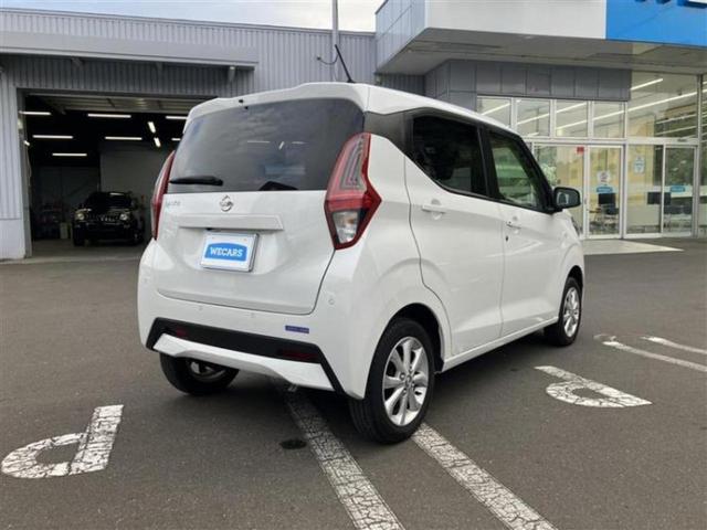 デイズ ４ＷＤ　Ｘ　保証書／ディスプレイオーディオ／衝突安全装置／シートヒーター／車線逸脱防止支援システム／Ｂｌｕｅｔｏｏｔｈ接続／ＥＢＤ付ＡＢＳ／横滑り防止装置／アイドリングストップ／バックモニター／エアバッグ　運転席（3枚目）