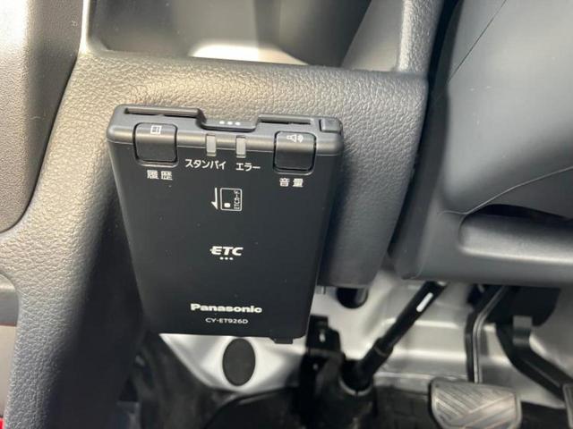 キャリイトラック ４ＷＤ　ＫＣスペシャル　新品タイヤ／保証書／衝突安全装置／車線逸脱防止支援システム／ＥＴＣ／ＥＢＤ付ＡＢＳ／横滑り防止装置／エアバッグ　運転席／エアバッグ　助手席／パワーウインドウ／キーレスエントリー／パワーステアリング（11枚目）