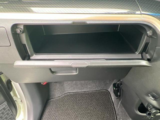 ＷＥＣＡＲＳでは各商談席に大型モニターをご用意しております！見やすい大画面でゆったりと全国の在庫をご覧いただけます！是非ご来店お待ちしております！