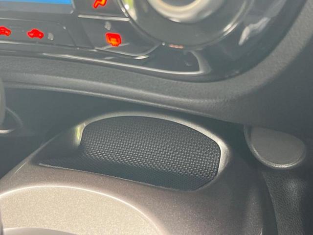 ジューク 4WD16GT FOUR 新品タイヤ/保証書/純正 SDナビ/エマージェンシーブレーキ/車線逸脱防止支援システム/ヘッドランプ HID/Bluetooth接続/ETC/EBD付ABS/横滑り防止装置/フルセグTV/DVD(32枚目)