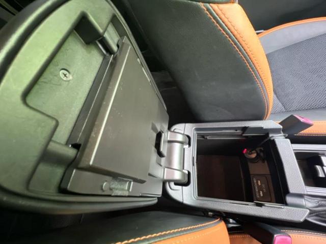 フォレスター 4WD X-ブレイク 新品タイヤ/保証書/純正 SDナビ/アイサイト/シートヒーター/車線逸脱防止支援システム/シート ハーフレザー/パーキングアシスト バックガイド/電動バックドア/ヘッドランプ HID バックカメラ(30枚目)