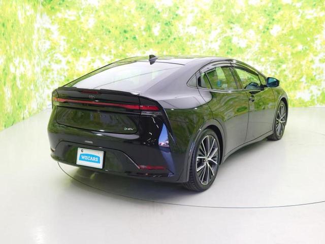 プリウス ４ＷＤ　Ｚ　新品タイヤ／保証書／ディスプレイオーディオ＋ナビ１２．３インチ／デジタルインナーミラー／トヨタセーフティセンス／シートヒーター　前席／全方位モニター／車線逸脱防止支援システム　革シート　全周囲カメラ（3枚目）