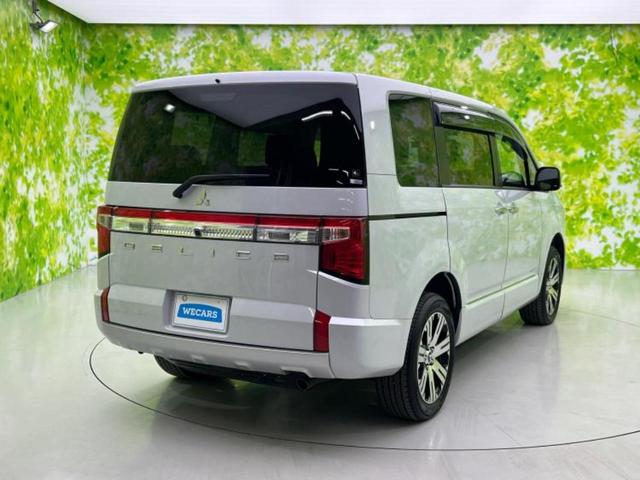 デリカD:5 4WD P 純正 ナビ/衝突安全装置/両側電動スライドドア/シートヒーター 前席/車線逸脱防止支援システム/電動バックドア/オートステップ/ヘッドランプ LED/Bluetooth接続/ETC/EBD付ABS(3枚目)