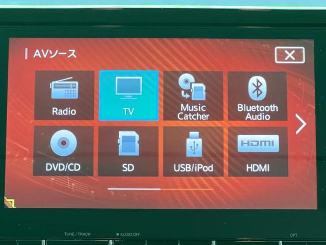 デリカD:5 4WD P 純正 ナビ/衝突安全装置/両側電動スライドドア/シートヒーター 前席/車線逸脱防止支援システム/電動バックドア/オートステップ/ヘッドランプ LED/Bluetooth接続/ETC/EBD付ABS(11枚目)