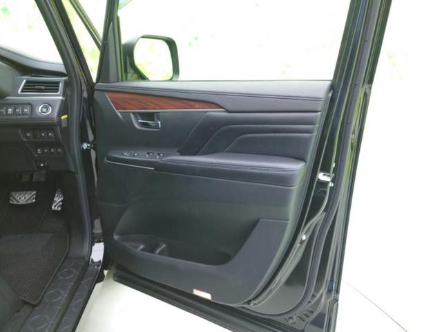 デリカＤ：５ ４ＷＤ　Ｐ　純正　ＳＤナビ／衝突安全装置／両側電動スライドドア／シートヒーター　前席／車線逸脱防止支援システム／電動バックドア／ヘッドランプ　ＬＥＤ／Ｂｌｕｅｔｏｏｔｈ接続／ＥＴＣ／ＥＢＤ付ＡＢＳ　バックカメラ（22枚目）