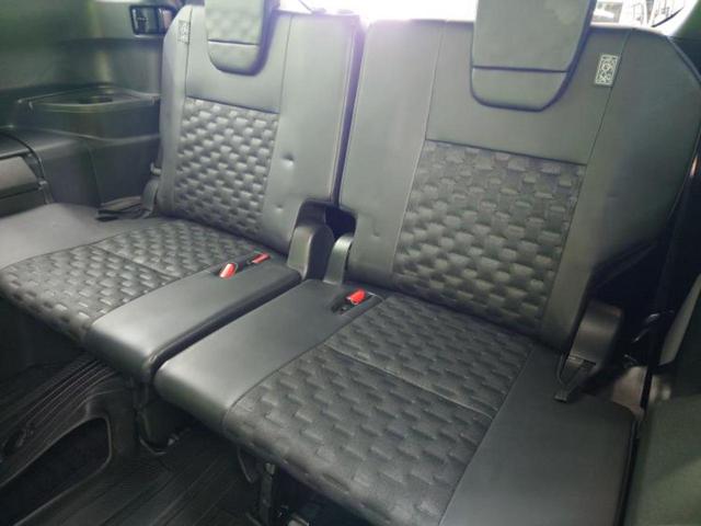 ヴォクシー 4WD S-Z 新品タイヤ/モデリスタエアロ/保証書/ディスプレイオーディオ+ナビ10インチ/フリップダウンモニター 純正 14インチ/衝突安全装置/両側電動スライドドア/シートヒーター 衝突被害軽減システム 4WD(19枚目)