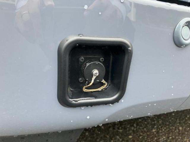 N-VAN+スタイル 4WDファン・ターボ 保証書/社外 10インチ SDナビ/衝突安全装置/車線逸脱防止支援システム/ヘッドランプ LED/USBジャック/Bluetooth接続/HDMI接続/ETC/EBD付ABS/横滑り防止装置 4WD(18枚目)