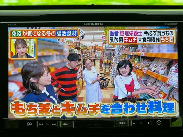 RAV4 4WDアドベンチャー 新品タイヤ/サンルーフ/保証書/社外 9インチ SDナビ/衝突安全装置/シートエアコン/車線逸脱防止支援システム/シート 合皮/ヘッドランプ LED/Bluetooth接続/ETC/EBD付ABS(11枚目)