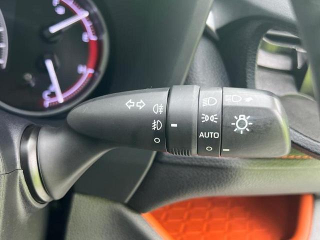 RAV4 4WDアドベンチャー 新品タイヤ/サンルーフ/保証書/社外 9インチ SDナビ/衝突安全装置/シートエアコン/車線逸脱防止支援システム/シート 合皮/ヘッドランプ LED/Bluetooth接続/ETC/EBD付ABS(15枚目)